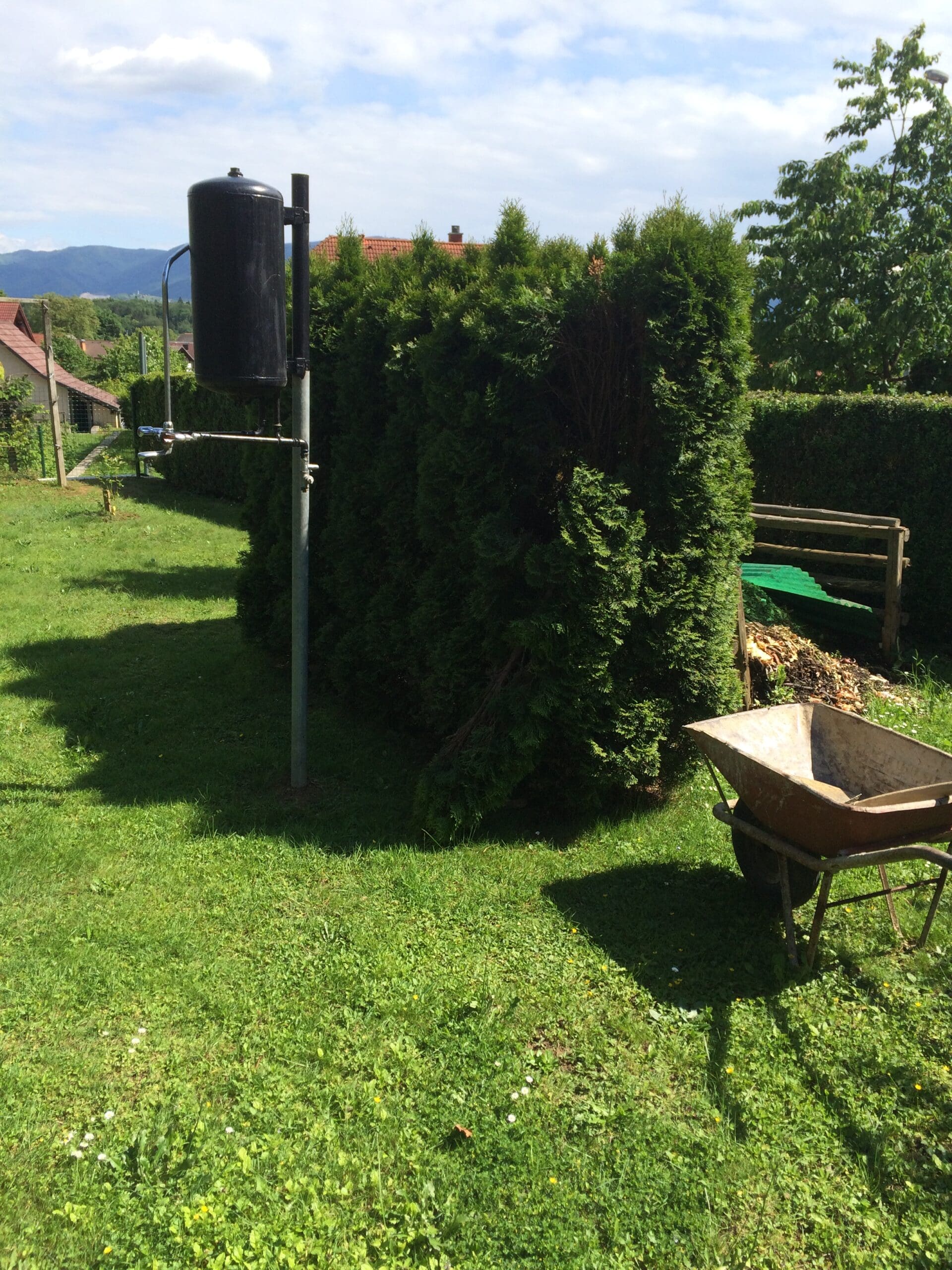 Samogradnja otroške vrtne hišice