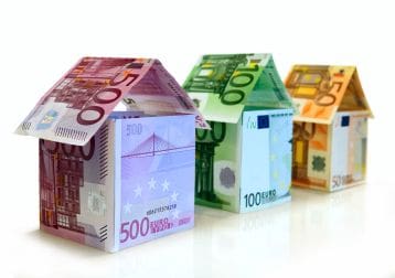 ENOSTAVNO DO PONUDBE ZA KREDIT. Oddajte povpraševanje več bankam naenkrat.